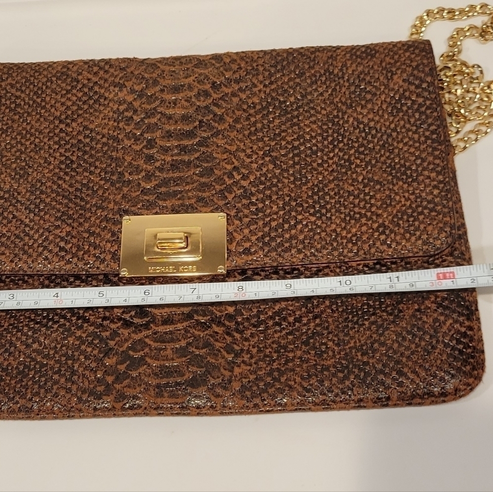 MICHAEL KORS Women Jet Set MK LG CLUTCH Snake Skin Brown original price $248.00. - Picture 11 of 12